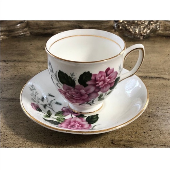 Duchess Bone China Teacup & Saucer - Picture 2 of 6